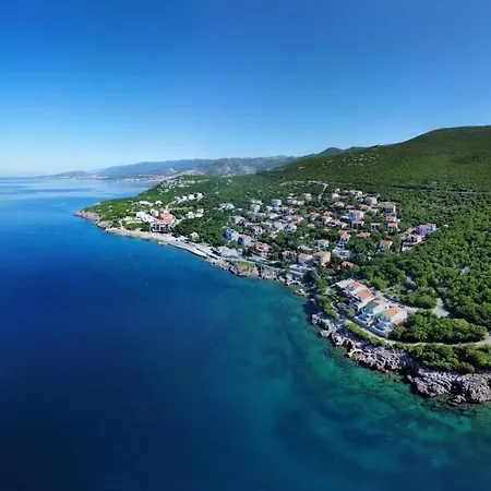 Apartment Adriatic Charm *